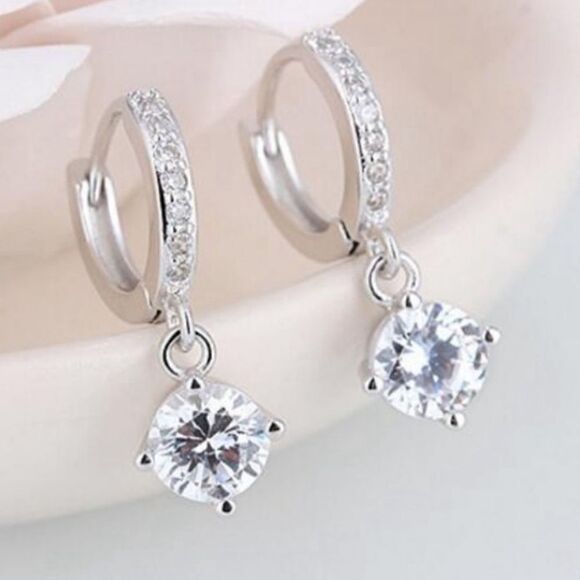 #46 NEW 925 Sterling Silver Diamond Drop Earrings - Picture 1 of 11